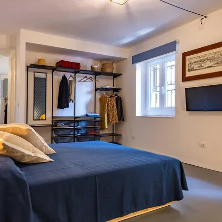 Апартаменты Finestre Sul Massimo - Centro Storico