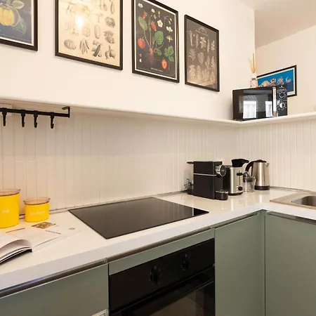 Finestre Sul Massimo - Centro Storico Apartamento *